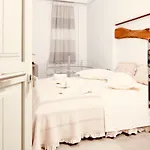 Aeris * Koufonisia